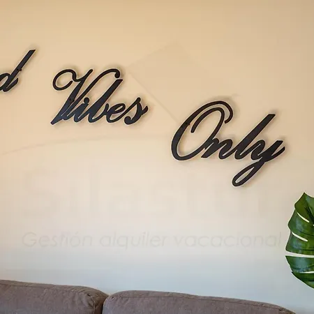 Silmo Atico By Silastur 아파트 라네스